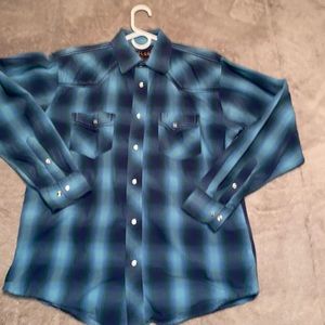 pintlar button up